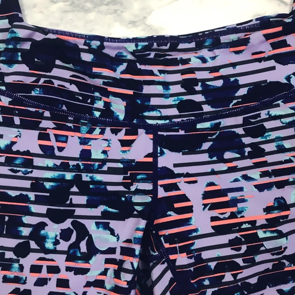 Zella Multicolor Striped Splatter Leggings XS - Picture 3 of 8